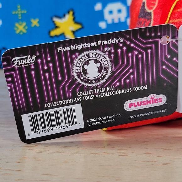 Funko PoP Five Nights at Freddy's Special Delivery System Error Bonnie 8" Plush - Picture 10 of 11